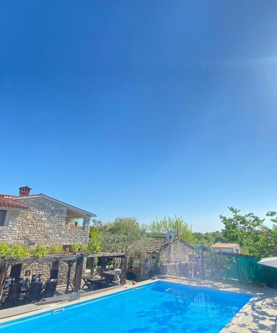 וילה באלה Residence Tomani With Xxl Pool קרואטיה